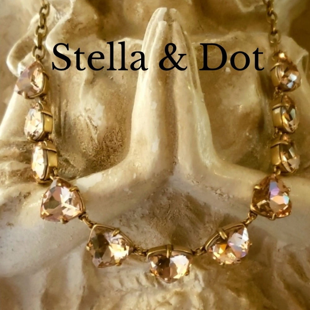 Stella & Dot Pink Crystal Statement Necklace